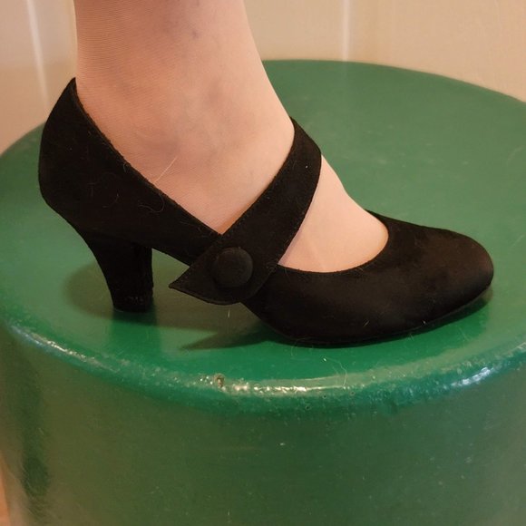 American Eagle, Black, Faux-Suede, Retro, Mary Janes - Picture 2 of 7